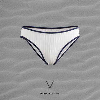 RESORT COLLECTION 2023 WHITE TRIM NAVY BRIEF กางเกงว่ายน้ำว่ายน้ำขาวกุ้นน้ำเงินใส่ว่ายน้ำ