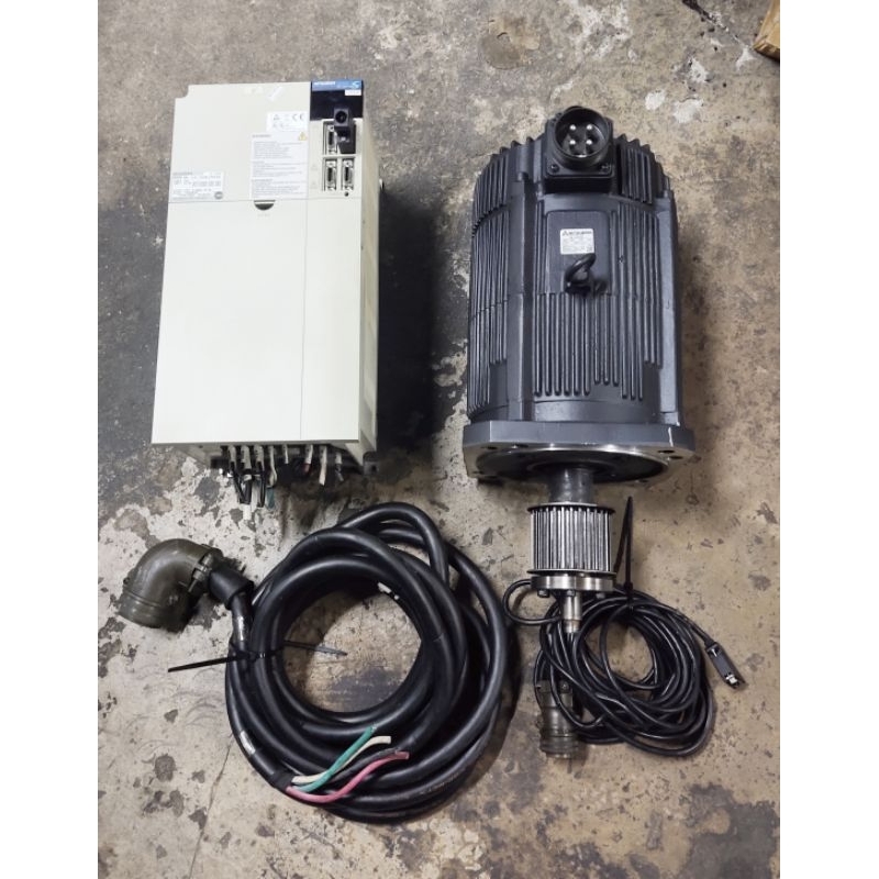 AC SERVO MOTOR 💥Mitsubishi💥J2S   Driver : MR-J2S-700B-PD30 7KW   Motor : HA-LFS702. 7KW