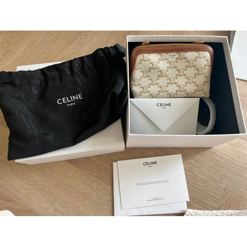 Celine clutch with chain