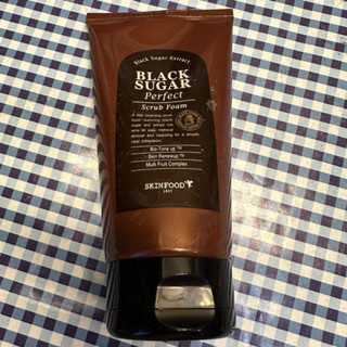 Skinfood Black Sugar Perfect Scrub Foam 180g.