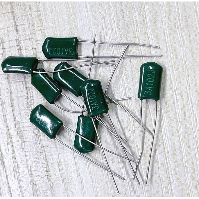 C. ไมล่า 100V. ตัวสีเขียว ค่า 3A102 J (102) จำนวน​ 20​ ตัว
