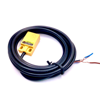 TL-W5MC1 เซนเซอร์จับโลหะ Proximity Switch ไฟ12-36VDC ชนิด NPN NOระยะการจับ 5mm 3 สาย