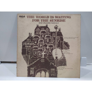 1LP Vinyl Records แผ่นเสียงไวนิล THE WORLD IS WAITING FOR THE SUNRISE  (J24C177)