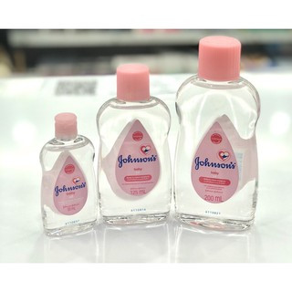 Johnson’s baby oil ออยล์บำรุงผิว ป้องกันผิวแห้งกร้าน สามารถชโลมทั่วตัวให้ความชุ่มชื้นหลังอาบน้ำทุกครั้ง