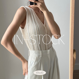 𝗜𝗡𝗦𝗧𝗢𝗖𝗞 | 2023-Summer V-neck knitted