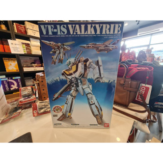 ของแท้ กล่องครบ The Super Dimension Fortress Macross 1/72 Vf-1s Valkyrie Variable Plastic Model Bandai