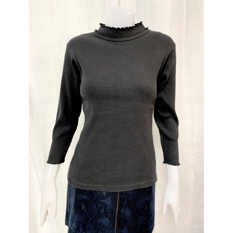 (TS76)  เสื้อยืดคอเต่า สภาพดี แบรนด์ญี่ปุ่น bulls de savon ไซส์ F อก 30”  ⭐️มือสองค่ะ⭐️