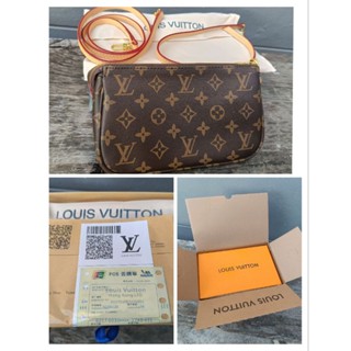 LV POCHETTE ACCESSORIES Hiend สภาพ 98%