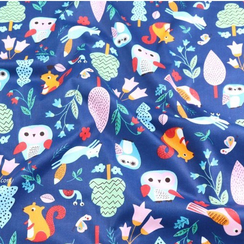 ผ้าคอตตอน 100% ทอทวิล ผ้าเมตร พิมพ์ลายดอกไม้ หน้ากว้าง 160 เซนติเมตร หรือ 63นิ้ว