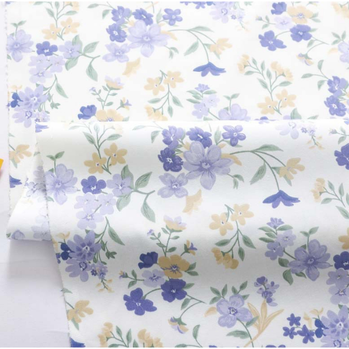 ผ้าคอตตอน 100% ทอทวิล หน้ากว้าง1.6 เมตร ตัดขายเป็นเมตร พิมพ์ลายดอกไม้ ลายกระต่าย ผลไม้