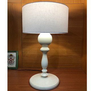 colonial table lamp with cotton shade