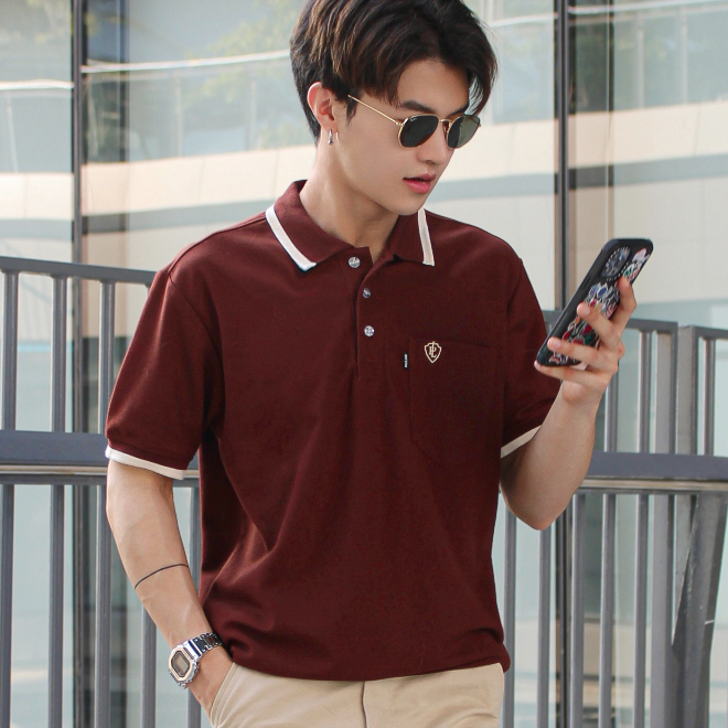 POLOLAND เสื้อโปโลชายทรงตรง เสื้อโปโลมีกระเป๋า รุ่นคลาสสิก1 - สีน้ำตาล (2 สี)