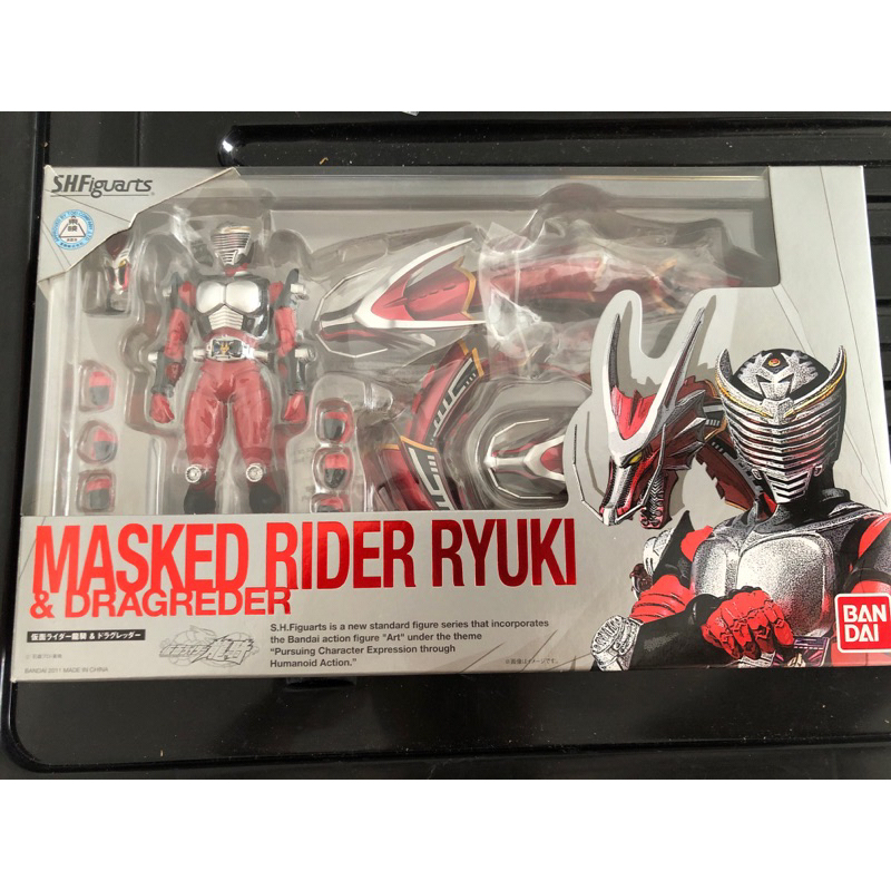 S.h.figuarts kamen rider ryuki & dragreder