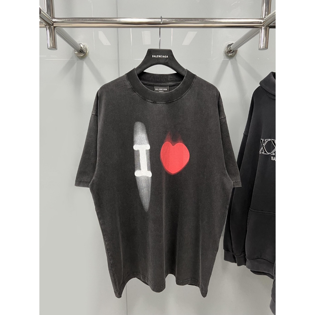 เสื้อยืด BALENCIAGA มาใหม่ โดดเด่น งานดี ใครไม่มีพลาด [Limited Edition]