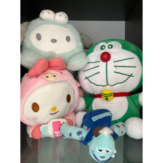 ตุ๊กตาจากตู้คีบ my melody,doraemon, monster inc