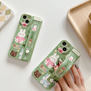 💖New 💖iPhone 14 13 12 11 Pro Max เคส for เคสไอโฟน11 น่ารัก กระต่ายและหมี บางเบาพกพาง่าย สายรัดข้อมือ Case