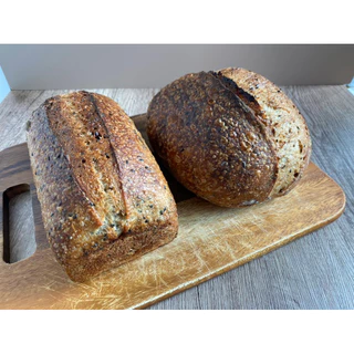 Seeded sourdough ขนมปังซาวร์โดผสมธัญพืช