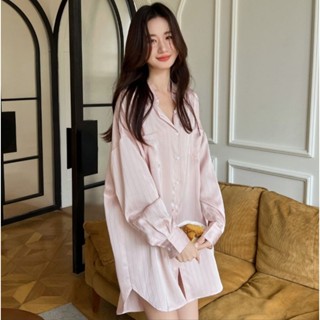 ชุดนอนเดรส Ariel striped dress pajamas - Light pink (premium silk satin)