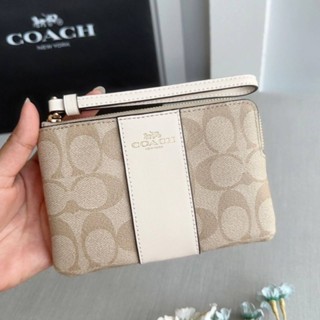 คล้องมือCoach​ 1ซิปs