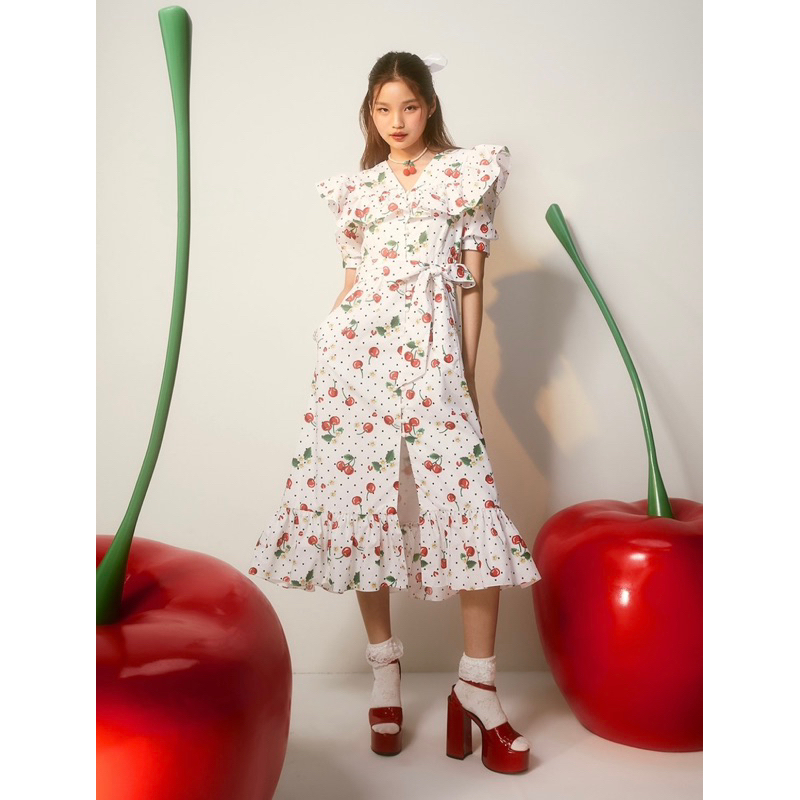 sretsis x Pomelo size M Cherry Daisy MIDI dress