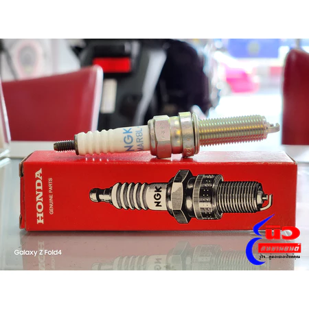 หัวเทียน [แท้] Honda Click 160 , PCX160 , ADV160 , ADV350 , Forza350 , Giorno+ , LEAD125 (31917-K0R-V01)