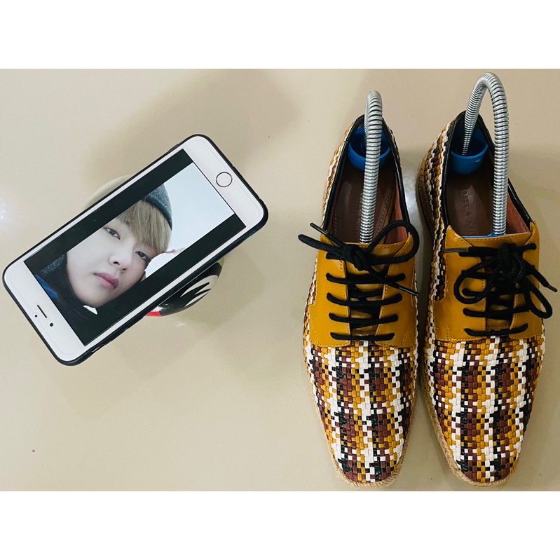 รองเท้า Charles & Keith แท้