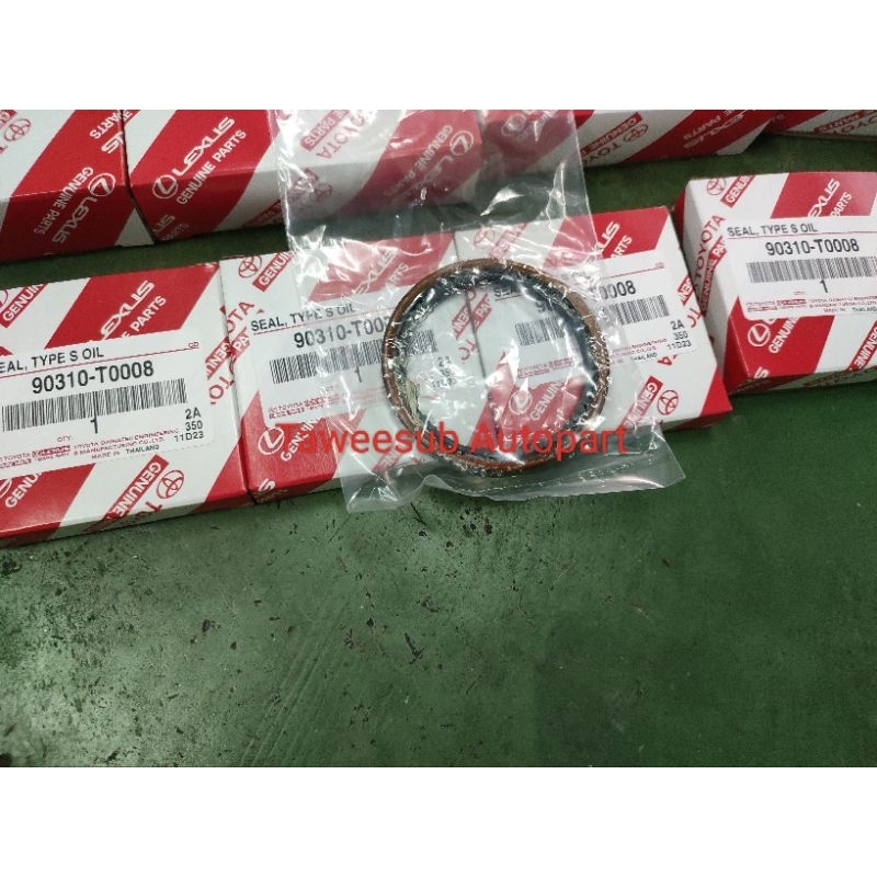 ซีลล้อหลังแท้ ตัวใน VIGO2008 REVO XH0797E 57*70*7.5ขอบเหล็ก 90310-T0008 FORTUNER'2008-2019