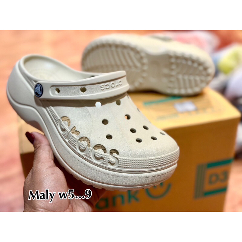 รองเท้าแตะผู้หญิง รองเทาCrocs รองเท้าผู้หญิง ส้นสูง5cmนิ่ม ใส่สบ่ายราคาถูก