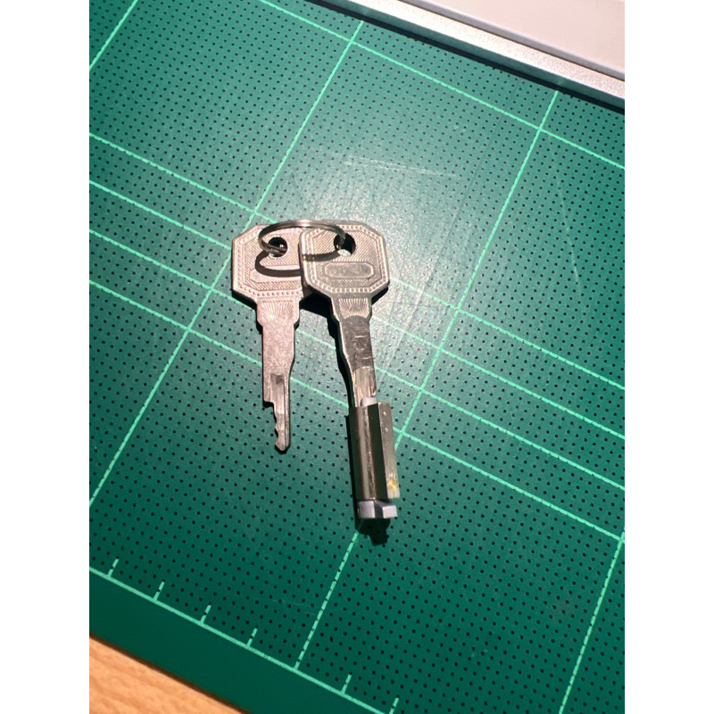 กุญแจล็อคตู้ไอติม ตู้แช่แข็ง Sanden (Freezer key)