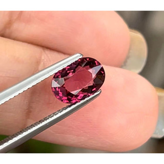 ✨พลอยโรโดไรด์การ์เนต ( Rhodolite garnet ) นน2.08กะรัต