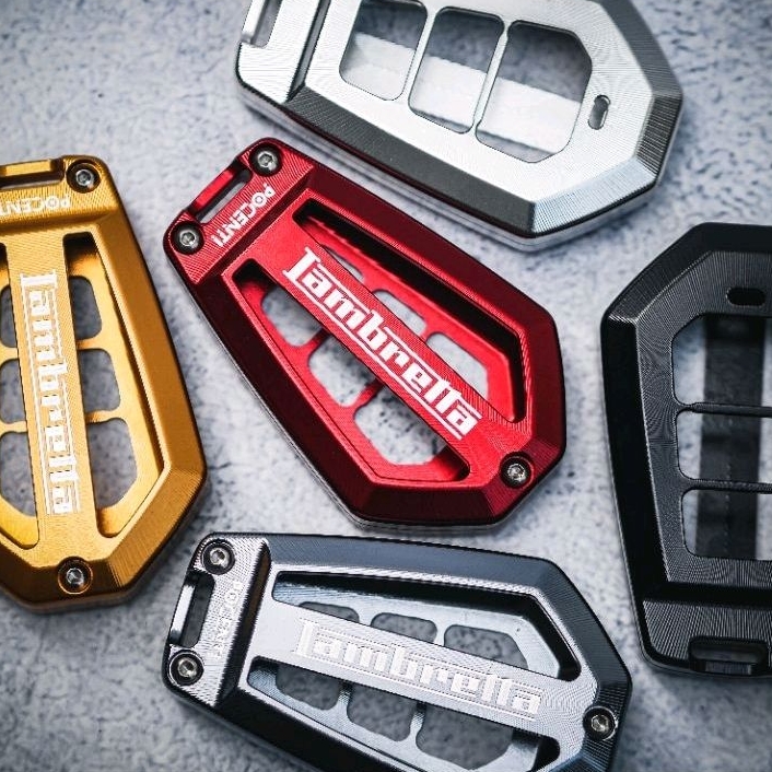 ใหม่!! ครอบกุญแจ  New Lambretta X300 X200 ดีไซน์พิเศษโดยเฉพาะ มอเตอร์ไซค์ แลมเบรตต้า X300 X250 X200 