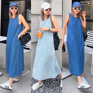 Yunaka เดรสยีนส์แขนกุด เจาะกระเป๋าล้วงข้าง Korea Style Maxi Dress อก 38” เอว 40” ผ้ายีนส์