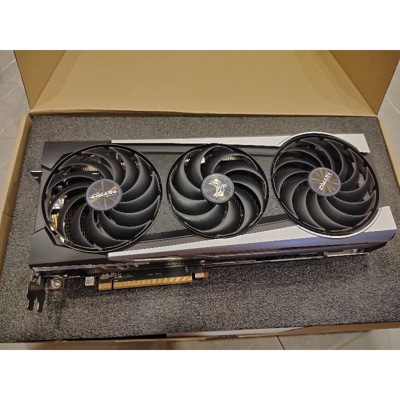 AMD RADEON RX 6800 SAPPHIRE