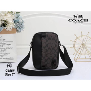 กระเป๋าสะพายข้าง Coach 🩷