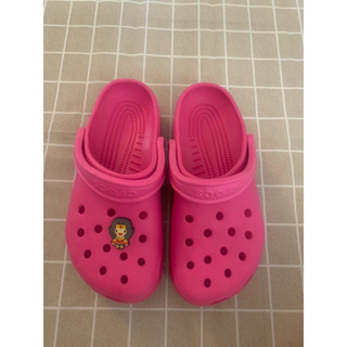 รองเท้าลำลองcrocs มือ2