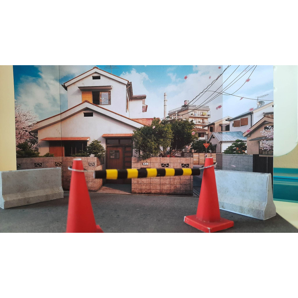 ฉากบ้านพี่ม่อน ญี่ปุ่นสวย โมเดลกระดาษทำเองติดกาวเองประกอบเอง พร้อมอุปกรณ์ประกอบฉาก - รูปที่ 2