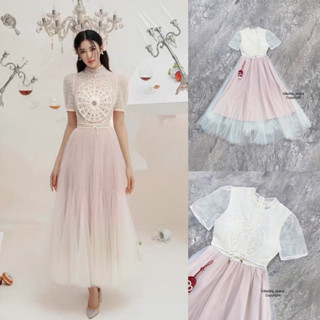 Maxi dress ครีมชมพู แขนสั้น เอวเข้ารูปมีผูกโบเก๋ๆ
