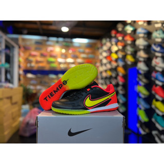 100ปุ่ม ร้อยปุ่ม รองเท้าฟุตซอล รองเท้าฟุตบอลไนกี้  Nike  พร้อมส่ง