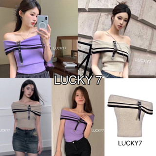 BY IRA  Belt Tube Top เกาะอกไหมพรมปาดไหล่ เอวสม็อคนิสๆด้านหน้าแต่งเข็มขัดเก๋ๆผ้าดีย์ ดีเทลเริสสส❤️‍🔥❤️‍🔥