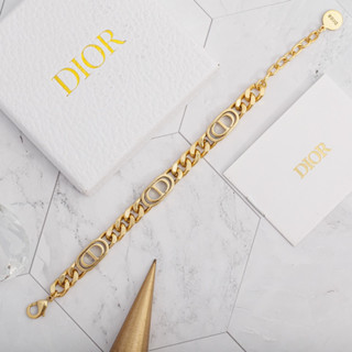 กำไลข้อมือ Dior(ทอง)เกรดVIP ใช้สลับแท้💯พร้อมกล่อง