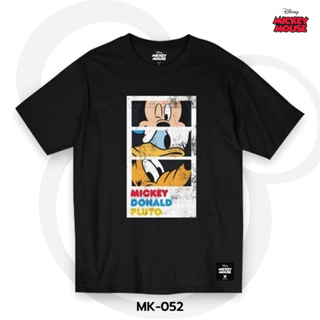 Power 7 Shop เสื้อยืดการ์ตูน มิกกี้เมาส์ ลิขสิทธ์แท้ DISNEY  (MK-052)