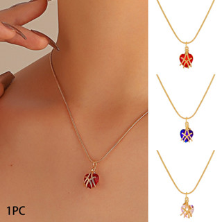 สุภาพสตรีสร้อยคอทองคำ 18k จี้ทองดีไซน์วินเทจลูกปัดสีแดงของขวัญปาร์ตี้ Pendant Necklace