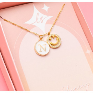 LELISA - Smiley Necklace - สร้อยคอน้องสมายลี่ พร้อมจี้ตัวอักษร - สแตนเลสแท้