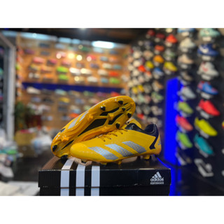 Adidas_รองเท้าสตั๊ด รองเท้าฟุตบอล  ราคาพิเศษ ลด 50%