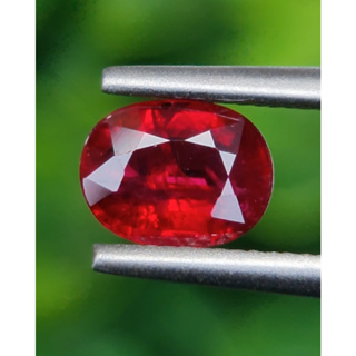 พลอย ทับทิม Ruby sapphire 0.98 กะรัต (Cts.) เผาเก่า VS พลอยแท้ อัญมณีมงคลประจําวันเกิด เครื่องประดับพลอย