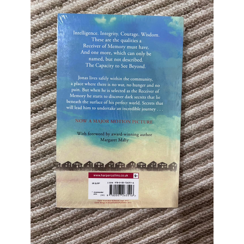 A Book*The Giver  Lois Lowry English novel English story book นวนิยายเรื่องหนังสือภาษาอังกฤษ - รูปที่ 2