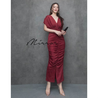 🔖ป้าย MirrorSister เดรส คอวี ทรงค้างคาว สวย หรู Cé FeMMe MaXiDRESS เข้ารูปช่วงเอว เนื้อผ้าสวย วิ้งๆ เดรสออกงาน เดรสไปงาน