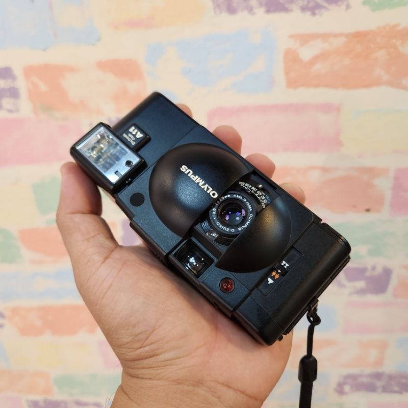 กล้องฟิล์ม Olympus XA2