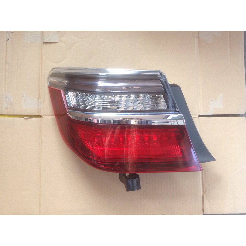 ของเเท้!! ไฟท้ายคัมรี่ 2015-2019 ไฟท้ายcamry2013 camry2015 camry2014 camry2015 camry2016 camry2017 c