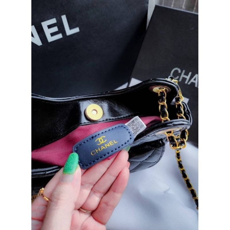 กระเป๋า CHANEL SMALL HOBO BAG 23C